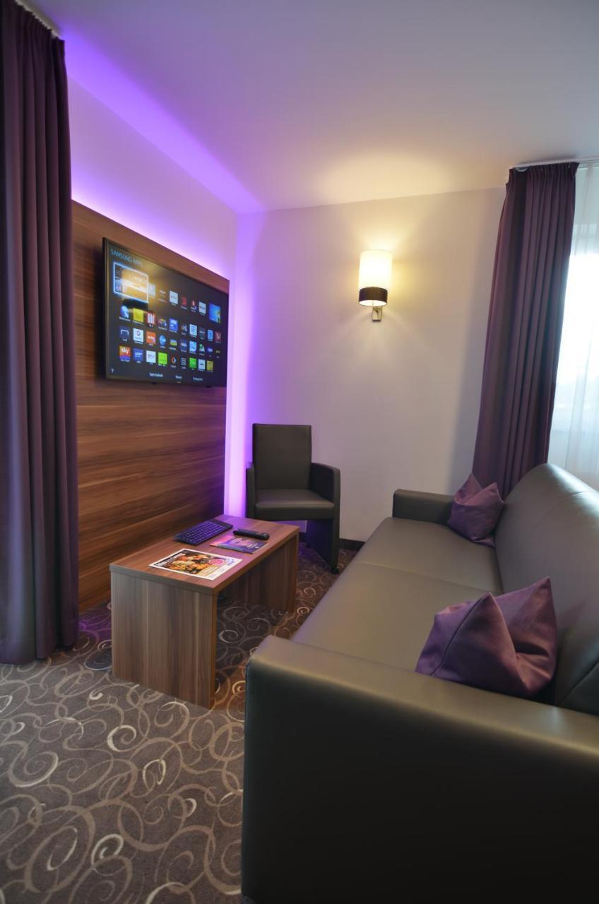 Wohlfuehl-Hotel Neu Хайделберг Екстериор снимка